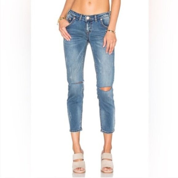 One Teaspoon Freebird II Low Waist Short Rise Fitted Leg Distressed Jean size 26 - Picture 8 of 8